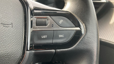 Peugeot 208 1.2 PureTech 100 Allure 5dr Petrol Hatchback